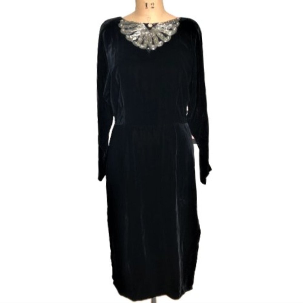 Vintage velvet lace up back beaded sequin dress